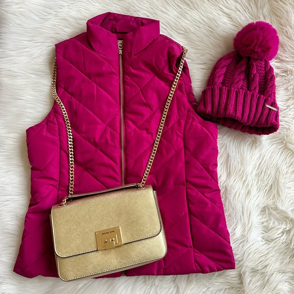 New! Michael Kors beanie - Picture 3 of 3